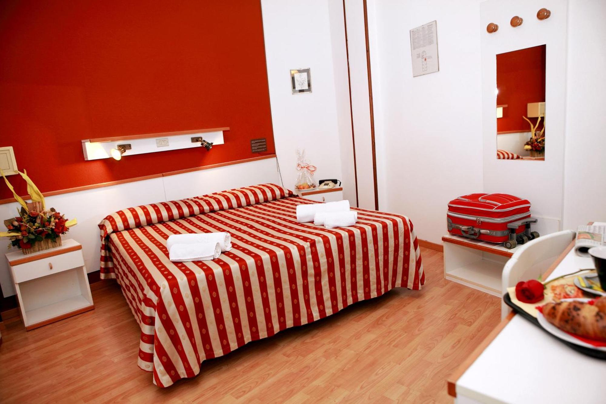 Hotel American ลิโดดิเยโซโล ภายนอก รูปภาพ