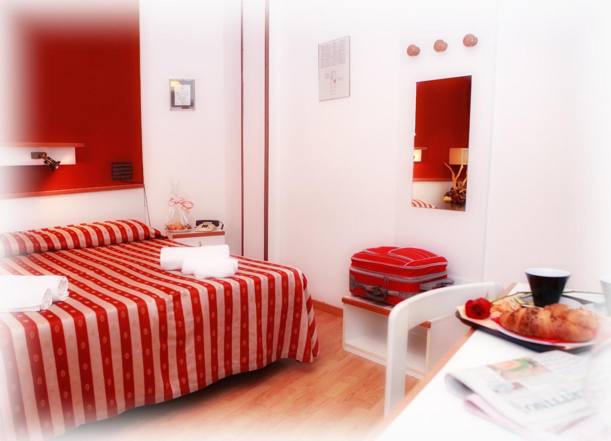 Hotel American ลิโดดิเยโซโล ภายนอก รูปภาพ
